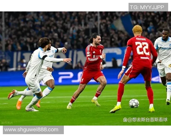 欧冠激战巴萨3-0利物浦帽子戏法引发争议判罚全场沸腾